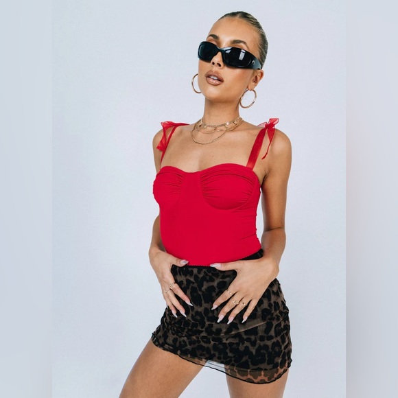 🌹Princess Polly Sweet and Sexy Red Bustier Bodysuit with Sheer Ribbon Straps 🎁 - Picture 2 of 8